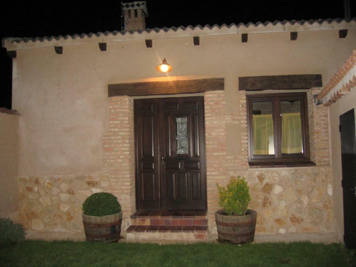 Casa Rural La Casa De Los Pollos Turrubuelo Экстерьер фото